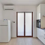 House 2080 Holiday home Pula
