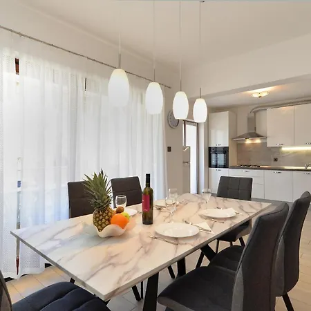 Holiday home House 2080 Pula