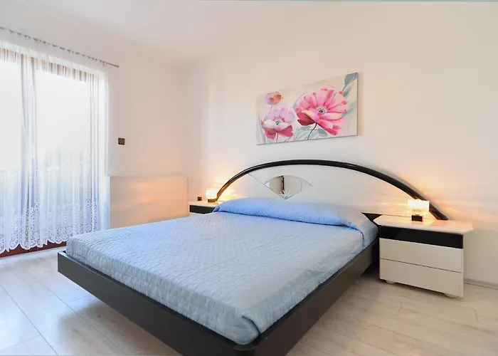 House 2080 Hébergement de vacances *