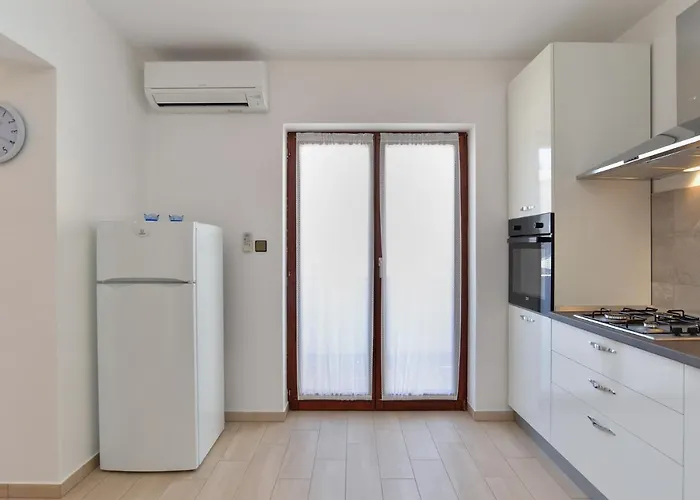 House 2080 Hébergement de vacances Pula