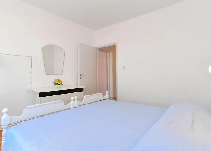 House 2080 Hébergement de vacances Pula