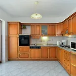 House 2080 Будинок відпочинку Пула
