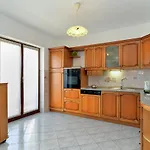 Будинок відпочинку House 2080 *